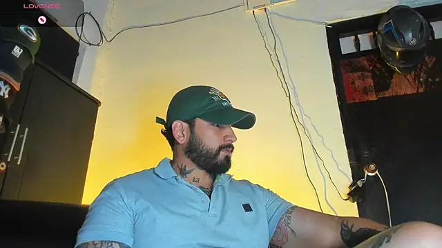 CamiloGray  online show from December 17, 2:45 pm