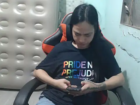 Snapshot of itsmacky4u chatting on September 25, 4:00 pm itsmacky4u online show from September 25, 4:00 pm