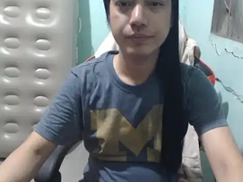 Snapshot of itsmacky4u chatting on March 1, 8:44 pm itsmacky4u online show from March 1, 8:44 pm