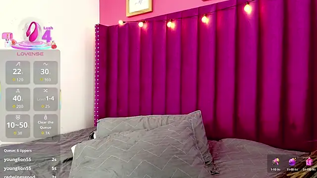 hornyhousekeeper  online show from September 13, 2:22 am