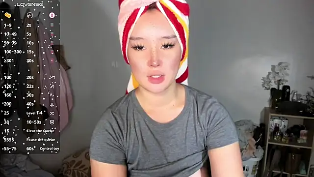 Snapshot of Miss_mariahmonroe chatting on January 8, 4:09 pm Miss mariahmonroe online show from January 8, 4:09 pm