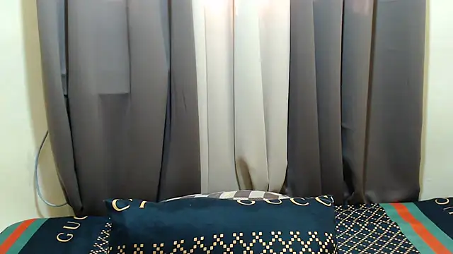 x brittany x online show from May 9, 7:35 am