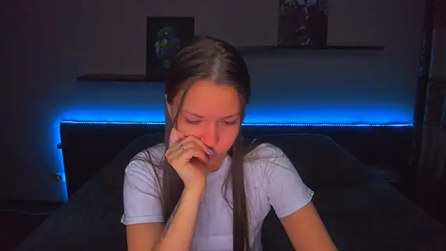 AlexaBarkley online show from February 20, 12:29 am