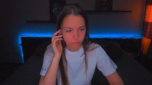 AlexaBarkley online show from April 30, 12:17 am