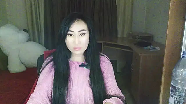 AsianQueens online show from February 4, 9:20 pm