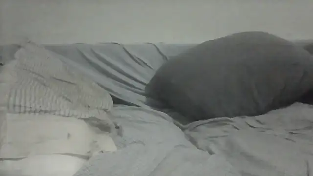 Snapshot of ngulasoret chatting on July 6, 2:30 am ngulasoret online show from July 6, 2:30 am