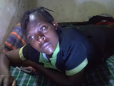 cute-shamza online show from September 17, 4:30 pm