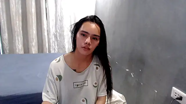 shecutie69 online show from May 2, 12:59 am