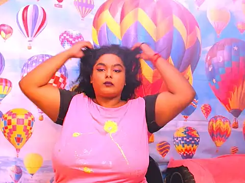 Snapshot of Indianfairy99 chatting on December 3, 5:45 pm Indianfairy99 online show from December 3, 5:45 pm