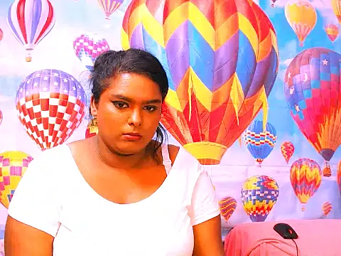 Snapshot of Indianfairy99 chatting on December 6, 1:40 am Indianfairy99 online show from December 6, 1:40 am