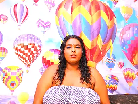 Snapshot of Indianfairy99 chatting on December 9, 6:03 pm Indianfairy99 online show from December 9, 6:03 pm