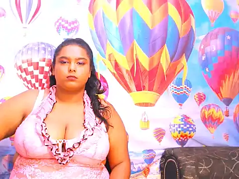 Snapshot of Indianfairy99 chatting on January 23, 7:40 pm Indianfairy99 online show from January 23, 7:40 pm