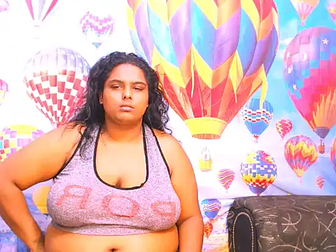 Snapshot of Indianfairy99 chatting on January 24, 8:23 am Indianfairy99 online show from January 24, 8:23 am