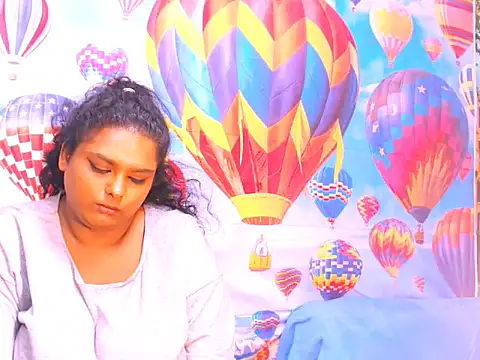 Snapshot of Indianfairy99 chatting on January 28, 1:29 am Indianfairy99 online show from January 28, 1:29 am