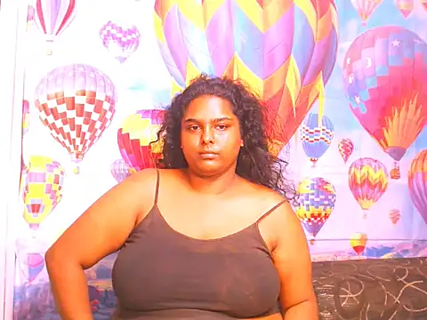 Snapshot of Indianfairy99 chatting on February 4, 12:29 am Indianfairy99 online show from February 4, 12:29 am