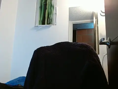 Snapshot of keiila_ chatting on November 16, 12:38 am keiila online show from November 16, 12:38 am