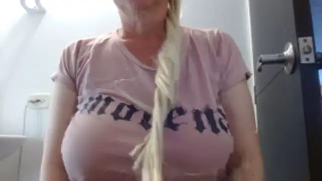 Snapshot of keiila_ chatting on February 5, 10:25 pm keiila online show from February 5, 10:25 pm