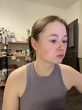 sweetest pie online show from December 12, 8:21 pm