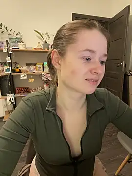 sweetest pie online show from December 28, 9:51 pm