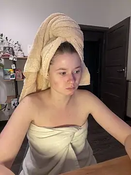 sweetest pie online show from January 10, 7:43 pm