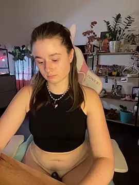 sweetest pie online show from September 13, 6:08 pm