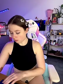 sweetest pie online show from November 16, 8:09 am