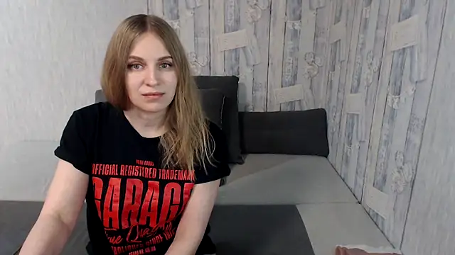 Snapshot of Pilly_green_ chatting on March 10, 7:32 am Pilly green online show from March 10, 7:32 am