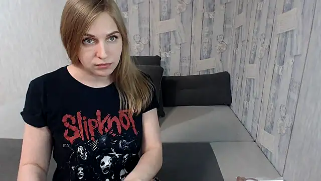 Snapshot of Pilly_green_ chatting on March 13, 10:57 am Pilly green online show from March 13, 10:57 am