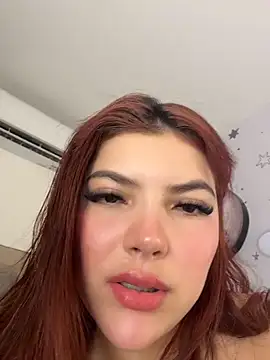Snapshot of daliz_20_z chatting on June 18, 9:14 am daliz 20 z online show from June 18, 9:14 am