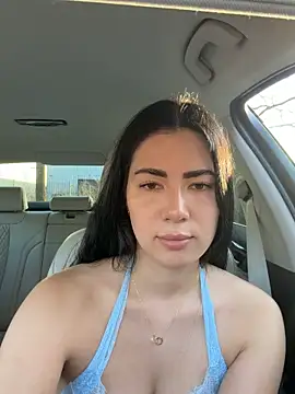 clairewntr online show from March 5, 4:03 pm