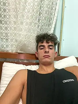 alessandro893000 online show from November 22, 7:51 am