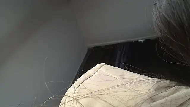  Danna online show from December 8, 1:56 am