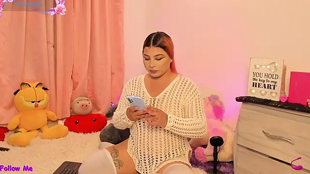 SophieRossi online show from February 12, 3:56 am