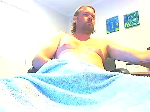 Snapshot of megaboy411 chatting on February 28, 3:26 am megaboy411 online show from February 28, 3:26 am