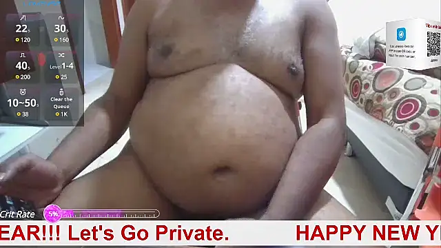 Snapshot of OldErotica chatting on December 28, 3:04 am OldErotica online show from December 28, 3:04 am