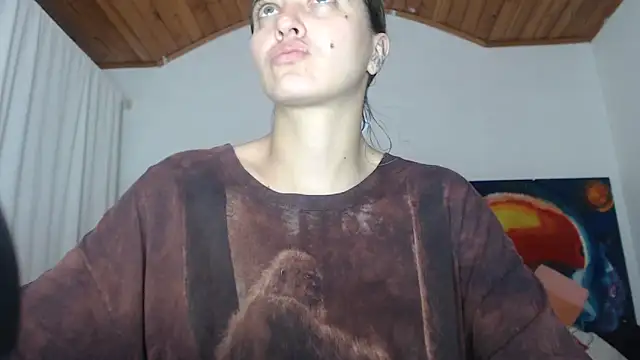 Snapshot of mariecam420 chatting on November 3, 12:46 am mariecam420 online show from November 3, 12:46 am