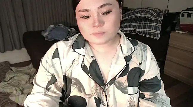 Snapshot of mysticofcum chatting on February 13, 2:09 pm mysticofcum online show from February 13, 2:09 pm