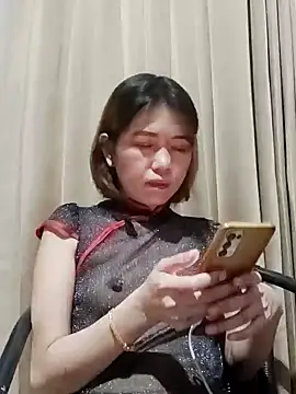 Snapshot of Little_suzy5 chatting on January 18, 5:15 pm Little suzy5 online show from January 18, 5:15 pm