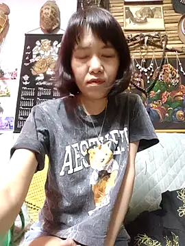 Snapshot of Little_suzy5 chatting on November 21, 5:11 pm Little suzy5 online show from November 21, 5:11 pm