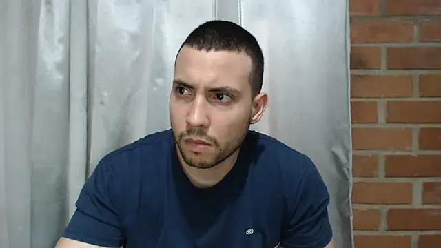 Armando 2002 online show from August 1, 9:46 pm