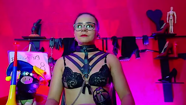 MistressSlut1 online show from June 16, 11:13 am