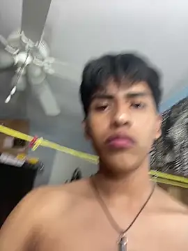 Snapshot of Morahot chatting on February 7, 11:12 am Morahot online show from February 7, 11:12 am