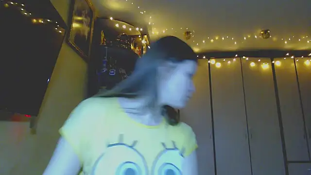 Snapshot of Klementa chatting on December 13, 6:05 pm Klementa online show from December 13, 6:05 pm