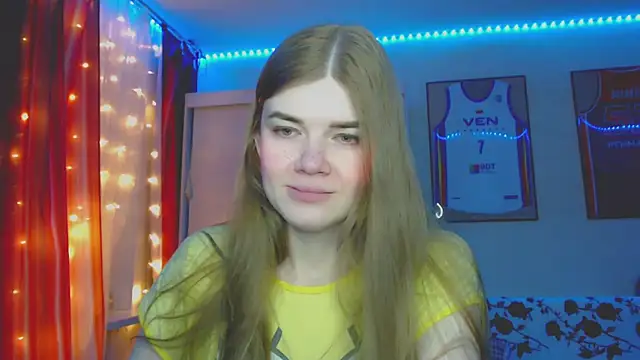 Snapshot of Klementa chatting on September 14, 8:08 pm Klementa online show from September 14, 8:08 pm