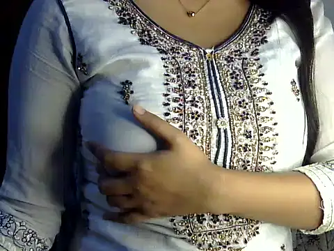 Snapshot of SiaraSiyA chatting on February 28, 5:25 pm SiaraSiyA online show from February 28, 5:25 pm