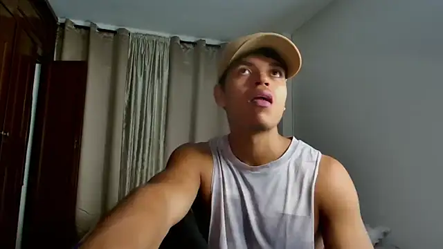 Snapshot of Jhon_wich chatting on May 16, 4:06 pm Jhon wich online show from May 16, 4:06 pm