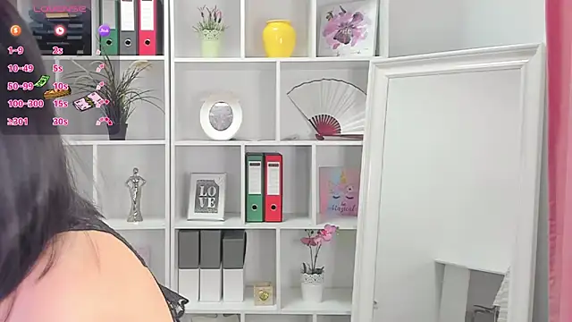 EmaBrownie online show from March 19, 6:55 pm