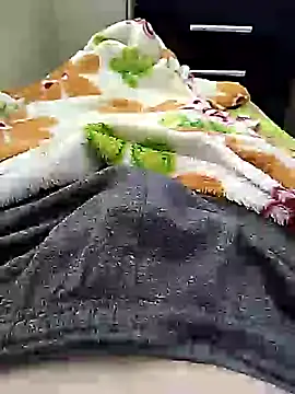 Snapshot of shiiank chatting on July 19, 6:11 pm shiiank online show from July 19, 6:11 pm