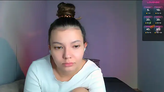 Snapshot of bbycolada chatting on October 12, 12:20 am bbycolada online show from October 12, 12:20 am