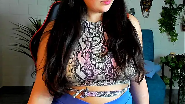 CeceliaJohnson online show from January 28, 2:10 pm